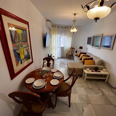 Synergy Apartment, 2 Bedroom, City Center By Namaste Elite Torremolinos Extérieur photo