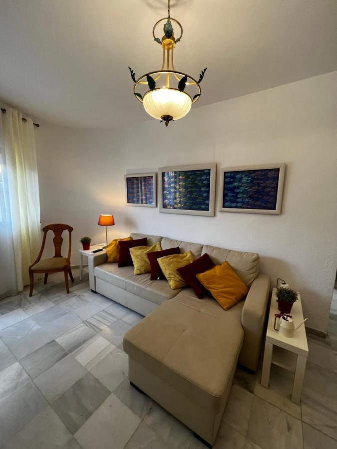 Synergy Apartment, 2 Bedroom, City Center By Namaste Elite Torremolinos Extérieur photo