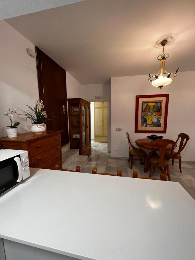 Synergy Apartment, 2 Bedroom, City Center By Namaste Elite Torremolinos Extérieur photo