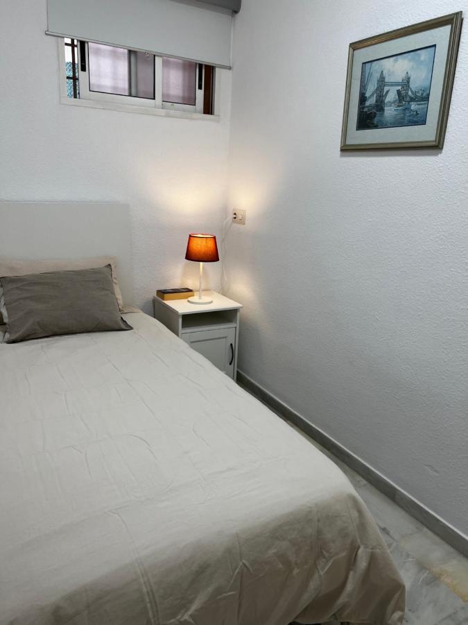 Synergy Apartment, 2 Bedroom, City Center By Namaste Elite Torremolinos Extérieur photo